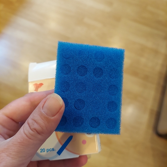 NoseFrida Snot Sucker & Filters - Picture 3 of 4